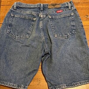 Vintage men’s wrangler shorts